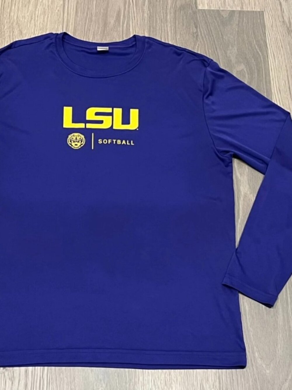L Sport-Tek LSU TIGERS SOFTBALL Long Sleeve Top Tee Shirt Purple Yellow Athletic